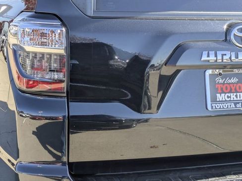 Used 2022 Toyota 4Runner TRD Sport image 9