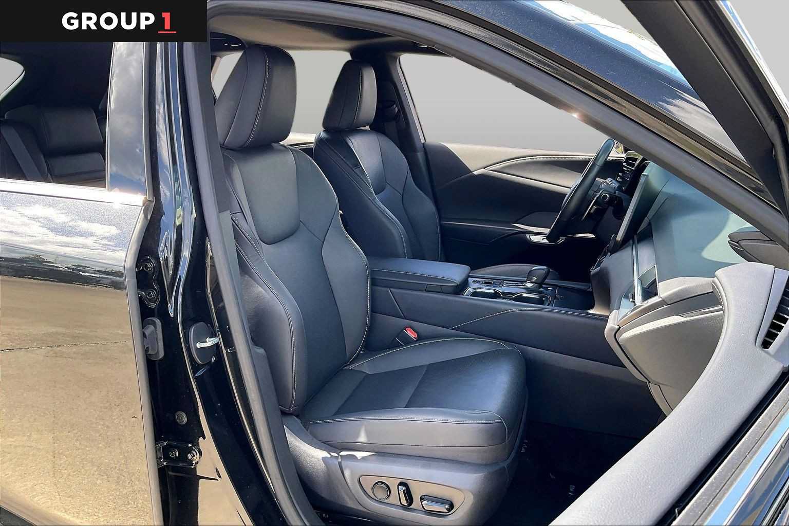 Certified 2023 Lexus RX 350 Premium Plus w/ Cold Area Package FWD image 8