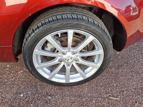 Used 2008 MAZDA MX-5 Miata Grand Touring w/ Premium Pkg image 4