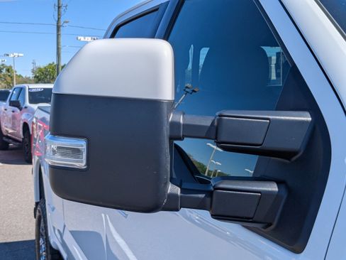 Used 2022 Ford F250 Lariat w/ Lariat Value Package image 11