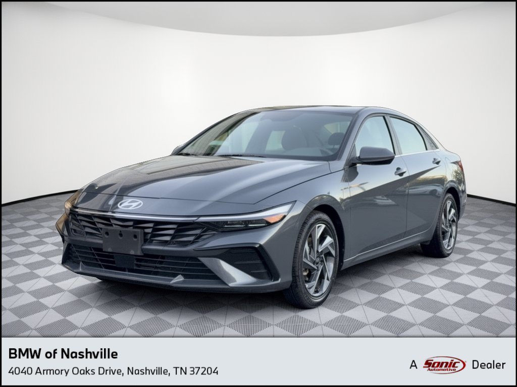 Used 2025 Hyundai Elantra SEL FWD image 1