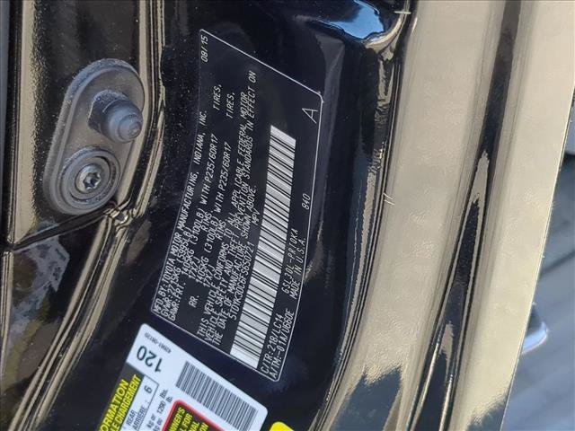 Used 2015 Toyota Sienna XLE w/ XLE Navigation Package FWD image 26