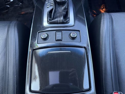 Used 2014 INFINITI QX70 AWD w/ Premium Package image 21