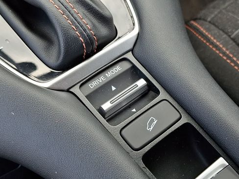 Used 2024 Honda HR-V Sport image 24