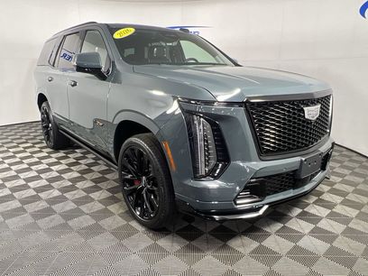 Used 2026 Cadillac Escalade V w/ LPO, ONYX Package
