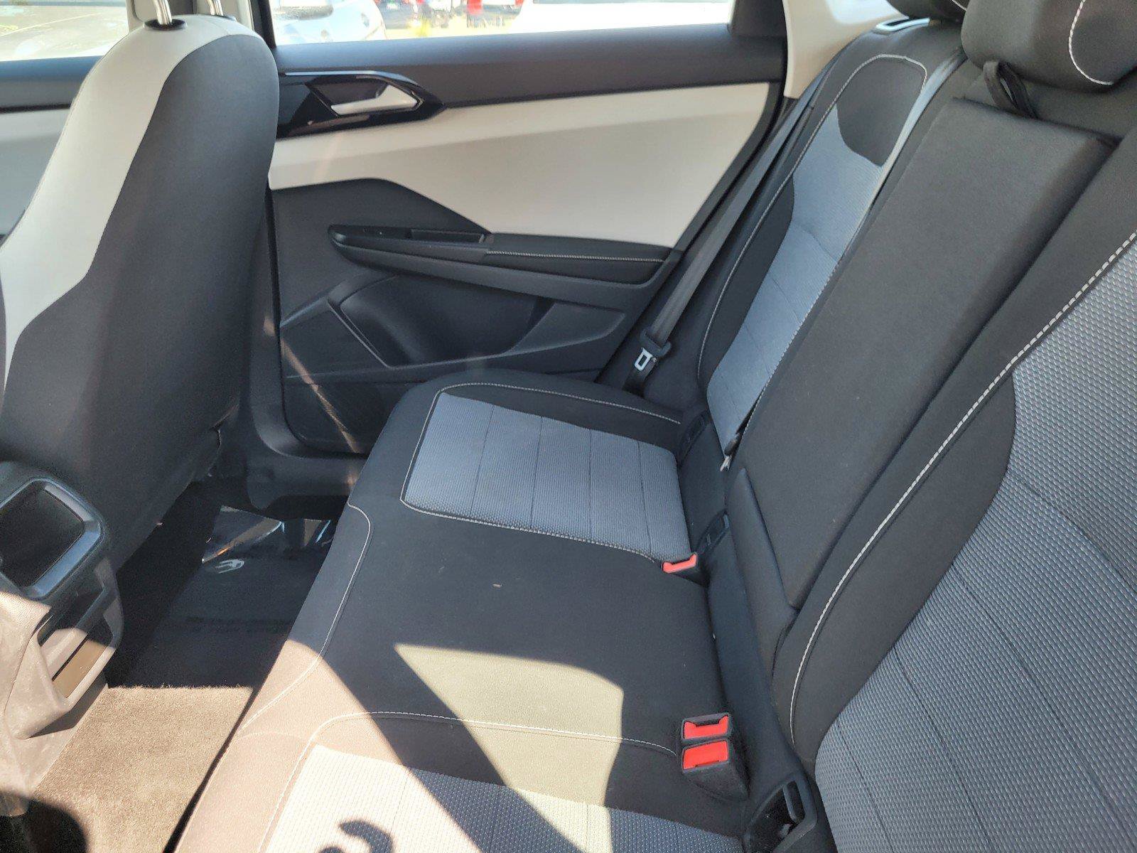 Certified 2025 Volkswagen Taos S AWD/4WD image 14