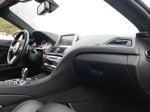 Used 2014 BMW M6 Gran Coupe image 28
