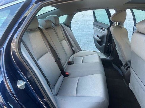 Used 2018 Honda Accord EX image 12