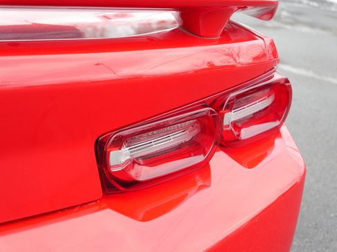 Used 2022 Chevrolet Camaro LT image 18