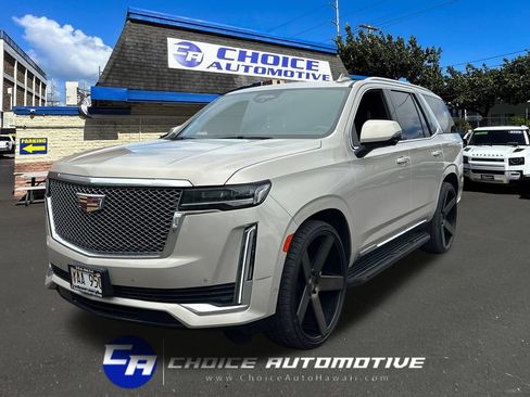 Used 2022 Cadillac Escalade Premium Luxury Platinum w/ Heavy-Duty Trailer Package AWD/4WD image 1