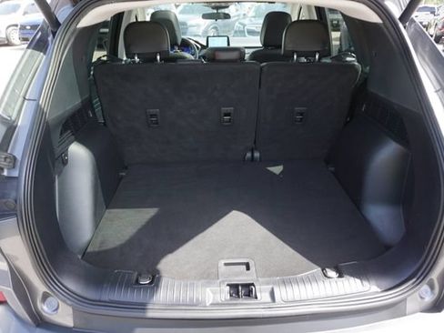 Certified 2022 Ford Escape SEL w/ SEL Stealth AWD Package image 25