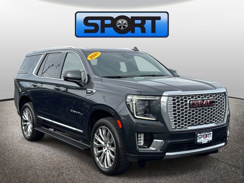 Used 2022 GMC Yukon Denali w/ Denali Premium Package AWD/4WD image 25