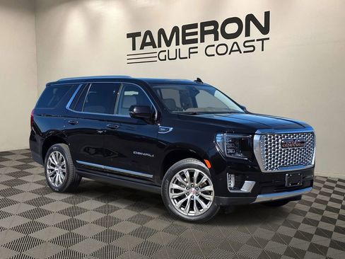 Used 2021 GMC Yukon Denali w/ Denali Premium Package image 1