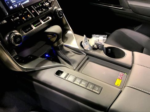 New 2026 Lexus LX 600 4WD w/ Luxury Package image 7