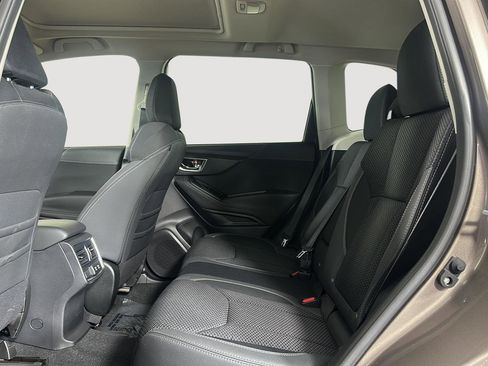 Certified 2024 Subaru Forester Premium AWD/4WD image 18