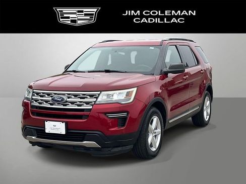 Used 2018 Ford Explorer XLT FWD image 1