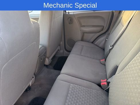 Used 2006 Jeep Liberty Sport AWD/4WD image 11