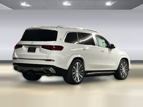New 2026 Mercedes-Benz Maybach GLS 600 4MATIC image 8