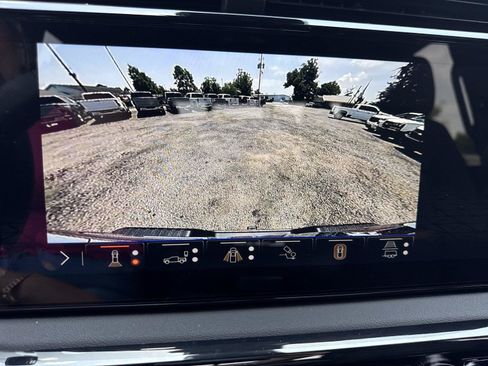 New 2026 GMC Sierra 2500 AT4 w/ AT4 Premium Plus Package AWD/4WD image 26
