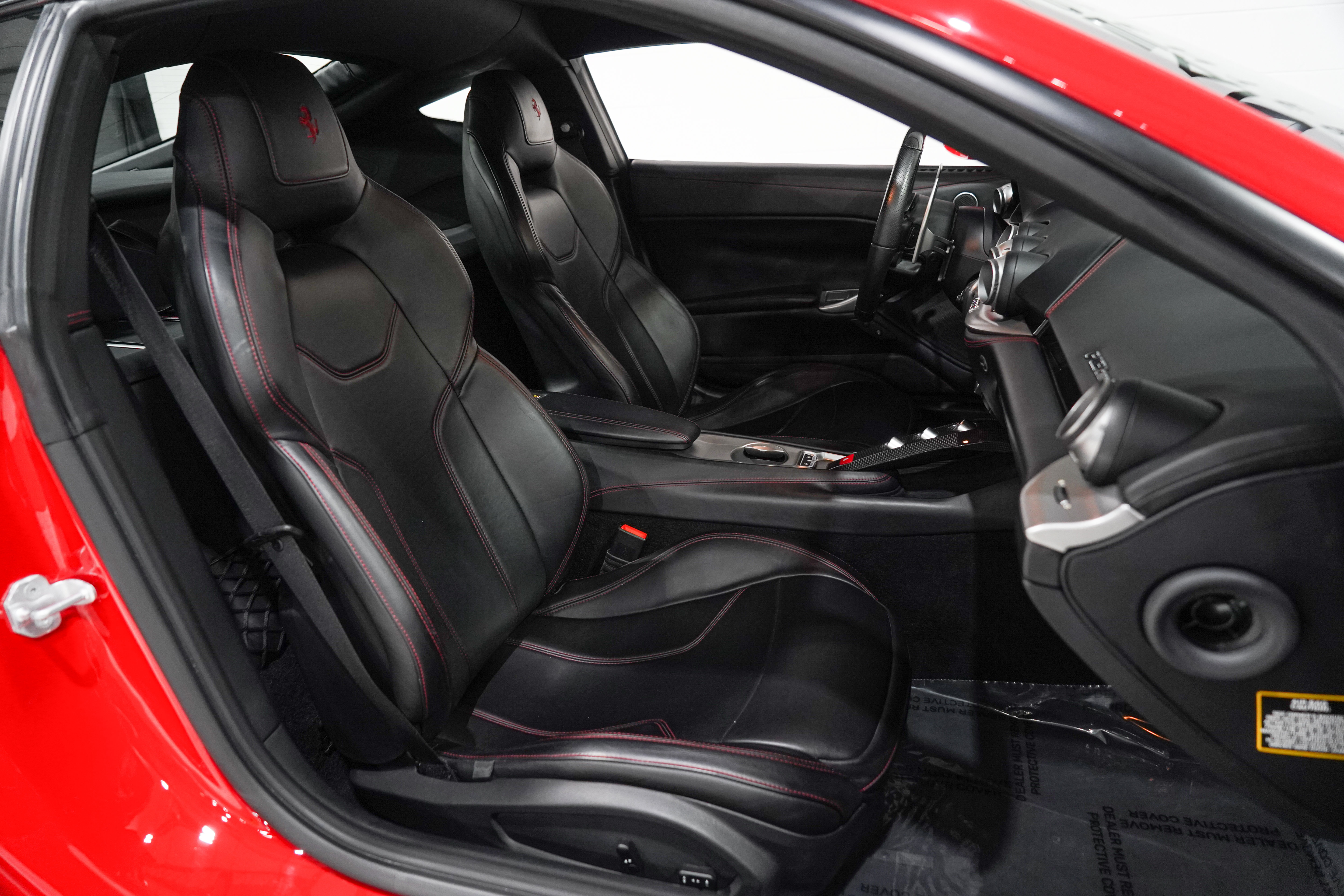 Used 2015 Ferrari F12 Berlinetta RWD image 15