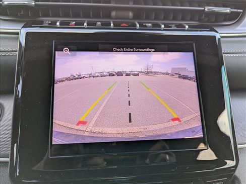 New 2025 Jeep Grand Cherokee Altitude image 18