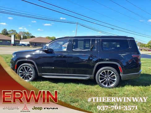 Used 2022 Jeep Wagoneer Series II w/ Premium Group I image 16