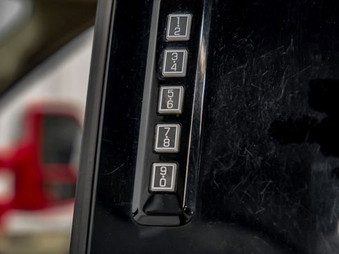 Used 2018 Ford F250 Lariat w/ Lariat Ultimate Package image 42