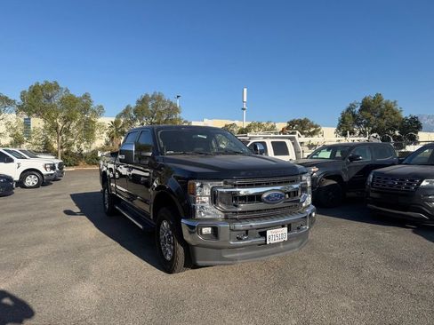 Used 2021 Ford F250 XLT w/ XLT Premium Package AWD/4WD image 2
