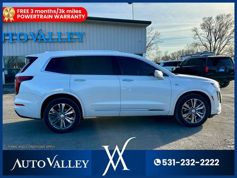 Used 2022 Cadillac XT6 Premium Luxury w/ Technology Package image 8