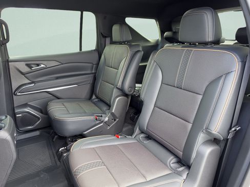New 2026 Chevrolet Traverse High Country FWD image 21