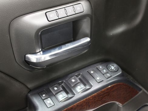 Used 2018 GMC Sierra 1500 SLT w/ SLT Premium Package image 8