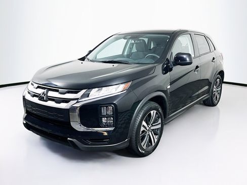 Used 2025 Mitsubishi Outlander Sport AWD image 3