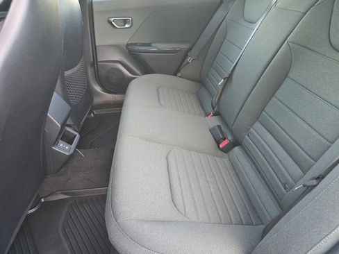 New 2025 Kia K4 EX image 8