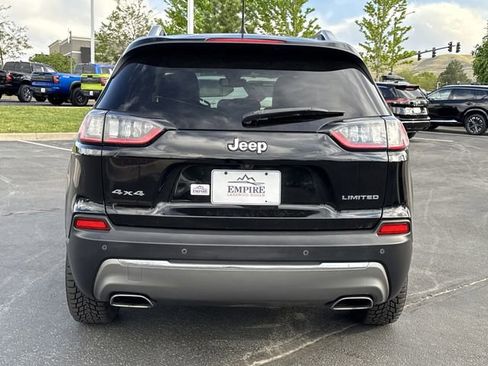 Used 2019 Jeep Cherokee Limited AWD/4WD image 19