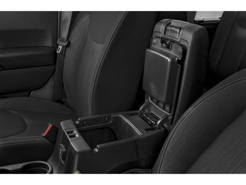 Used 2018 Jeep Wrangler Unlimited Rubicon w/ Connectivity Group AWD/4WD image 40