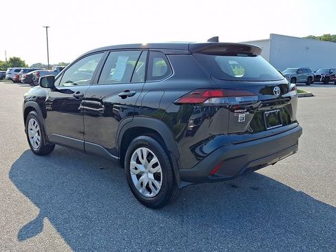 Certified 2026 Toyota Corolla Cross L FWD image 4