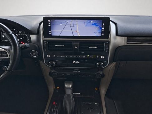 Used 2022 Lexus GX 460 Premium w/ Premium Package AWD/4WD image 21