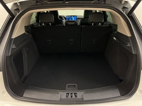 New 2026 Lincoln Corsair Reserve image 38