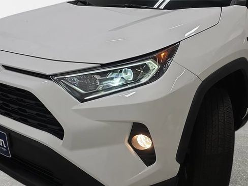 Certified 2021 Toyota RAV4 XLE w/ XLE Grade Weather Package AWD/4WD image 27