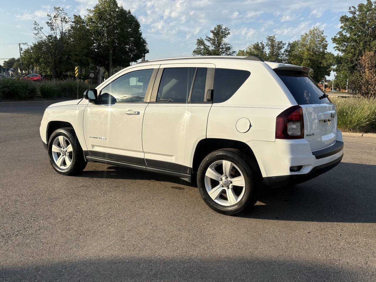 Used 2017 Jeep Compass Sport w/ Power Value Group AWD/4WD image 10