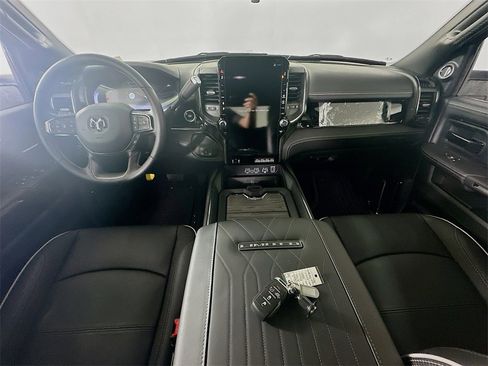 New 2025 RAM 3500 Limited image 9