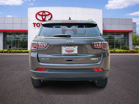 Used 2020 Jeep Compass Latitude AWD/4WD image 6