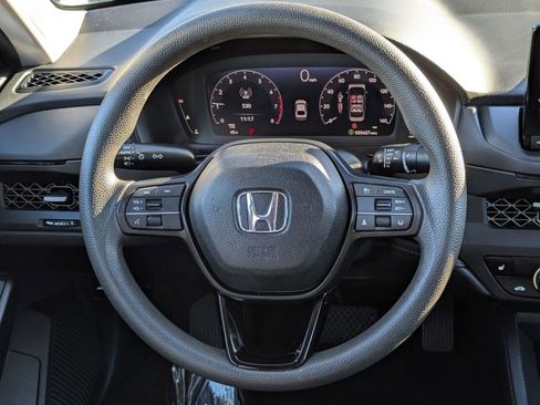Used 2023 Honda Accord EX image 17