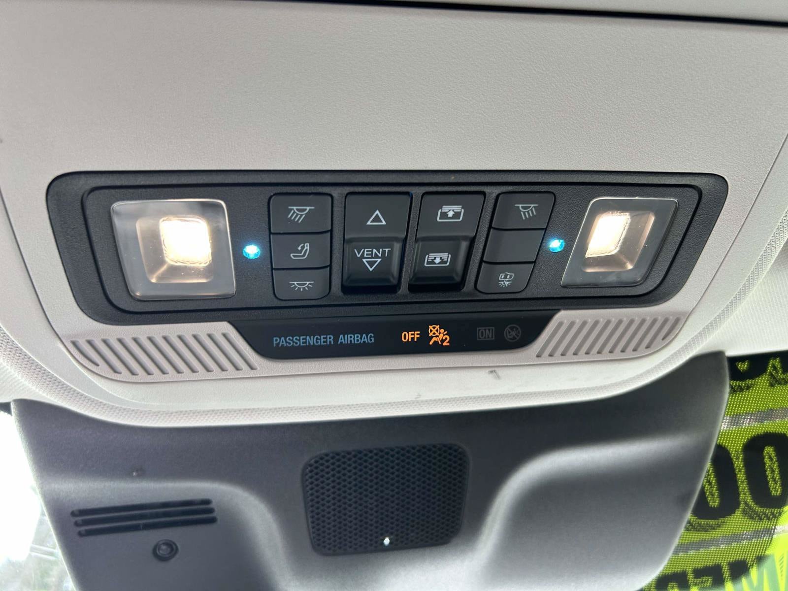 Used 2025 Ford Expedition Active RWD image 32