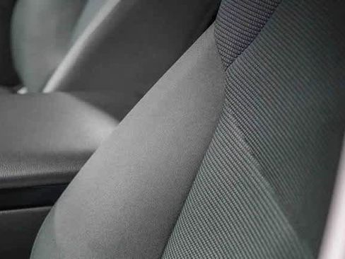 Certified 2022 Toyota RAV4 LE image 20