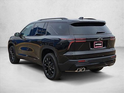 New 2026 Chevrolet Traverse LT w/ Midnight/Sport Edition FWD image 9