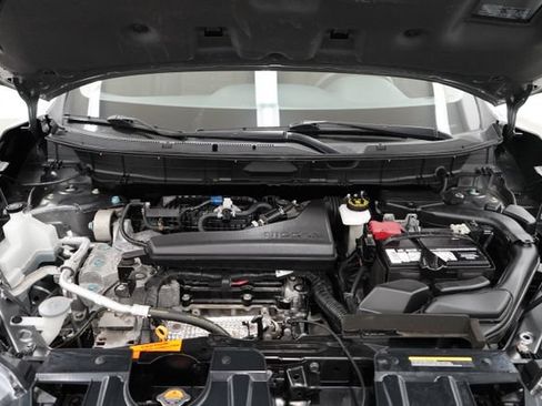Used 2020 Nissan Rogue SV AWD/4WD image 58