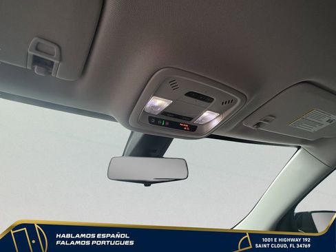 Certified 2021 Chevrolet Traverse Premier FWD image 21
