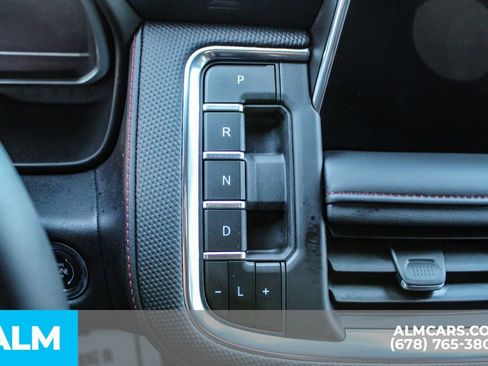 Used 2024 Chevrolet Tahoe RST image 31