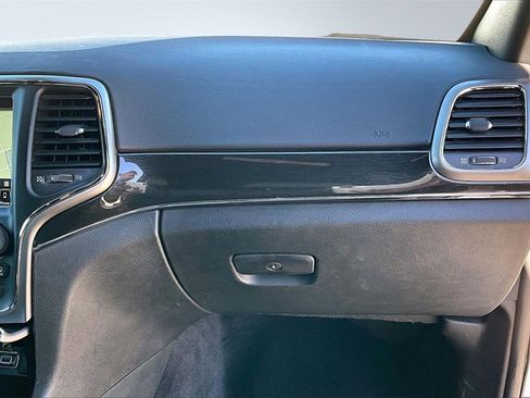 Used 2018 Jeep Grand Cherokee Trailhawk w/ Trailhawk Luxury Group image 18